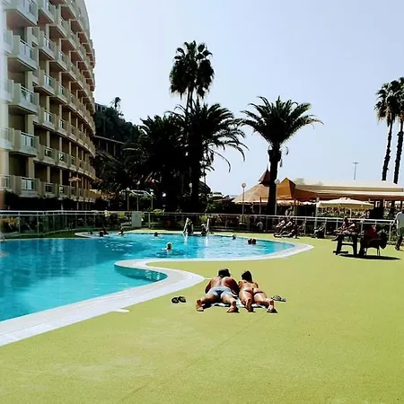 Apartman One Step Away From The Water *